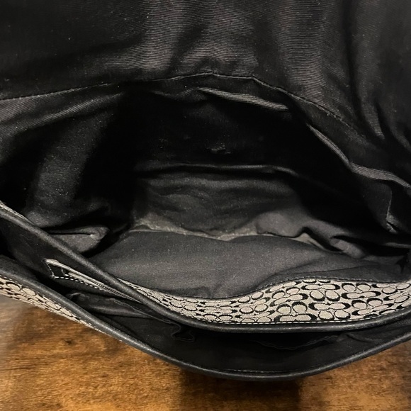 Vintage Y2K Coach Signature C Soho Shoulder Bag Style 6808 - Picture 8 of 9